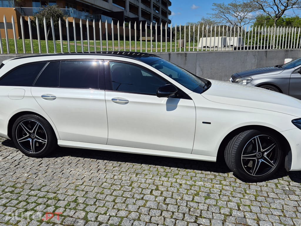 Mercedes-Benz E 300 AMG Line