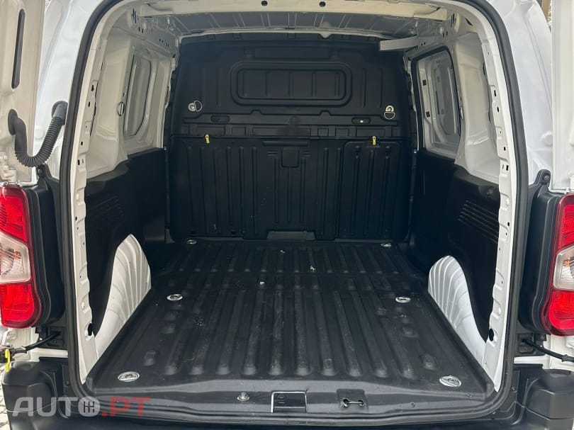 Fiat Doblo 1.5 Blue HDI AUTOMÁTICA