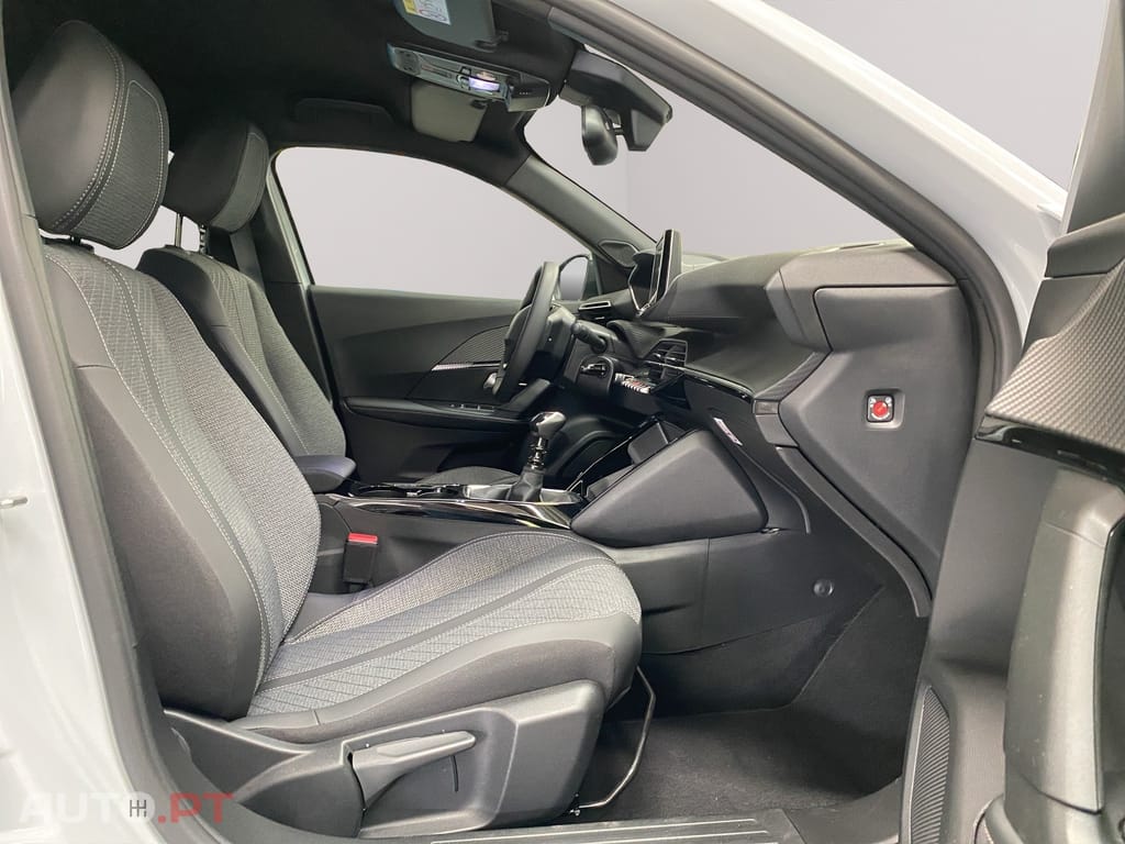 Peugeot 2008 1.2 Allure