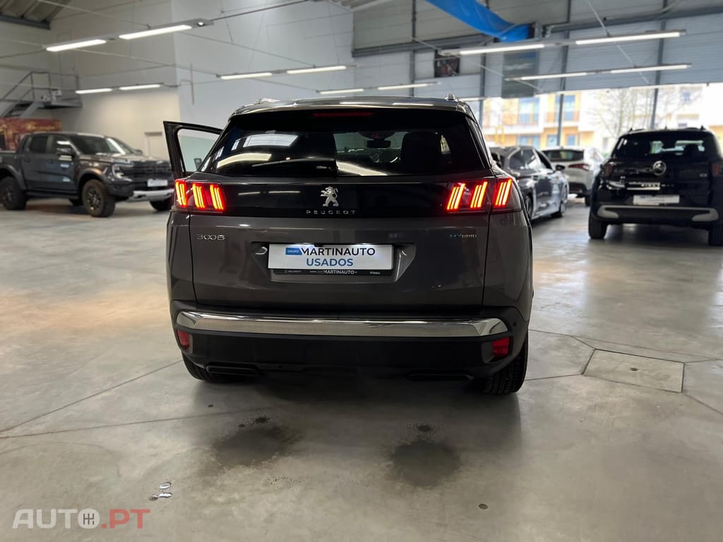Peugeot 3008 1.6 Hybrid Allure Pack e-EAT8