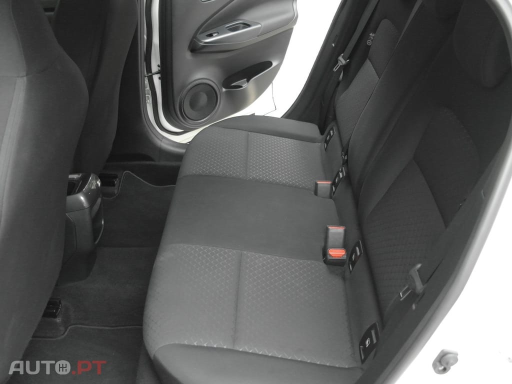 Nissan Juke 1.0 DIG-T N-Connecta