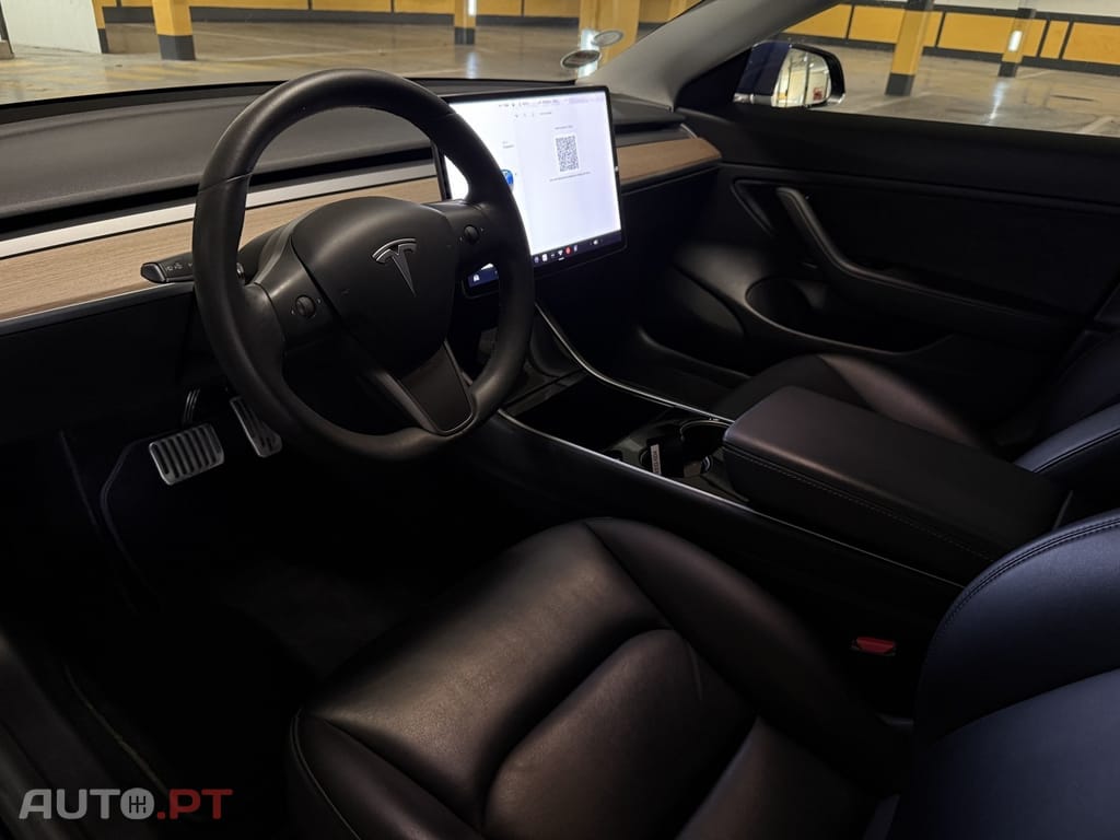 Tesla Model 3 AWD Dual Motor