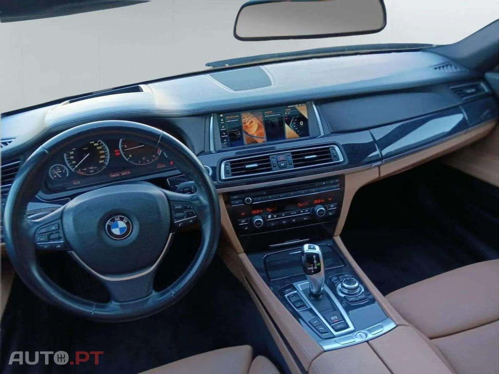 BMW 730 D LUXURY