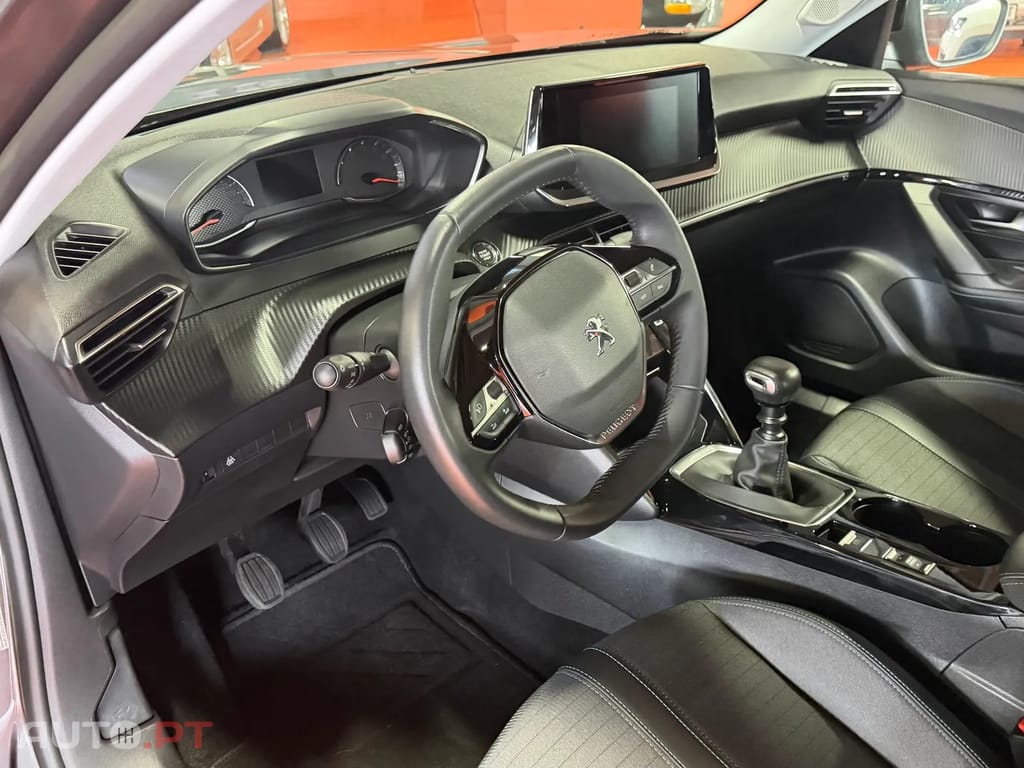 Peugeot 2008 1.5 BlueHDi GT Pack EAT8