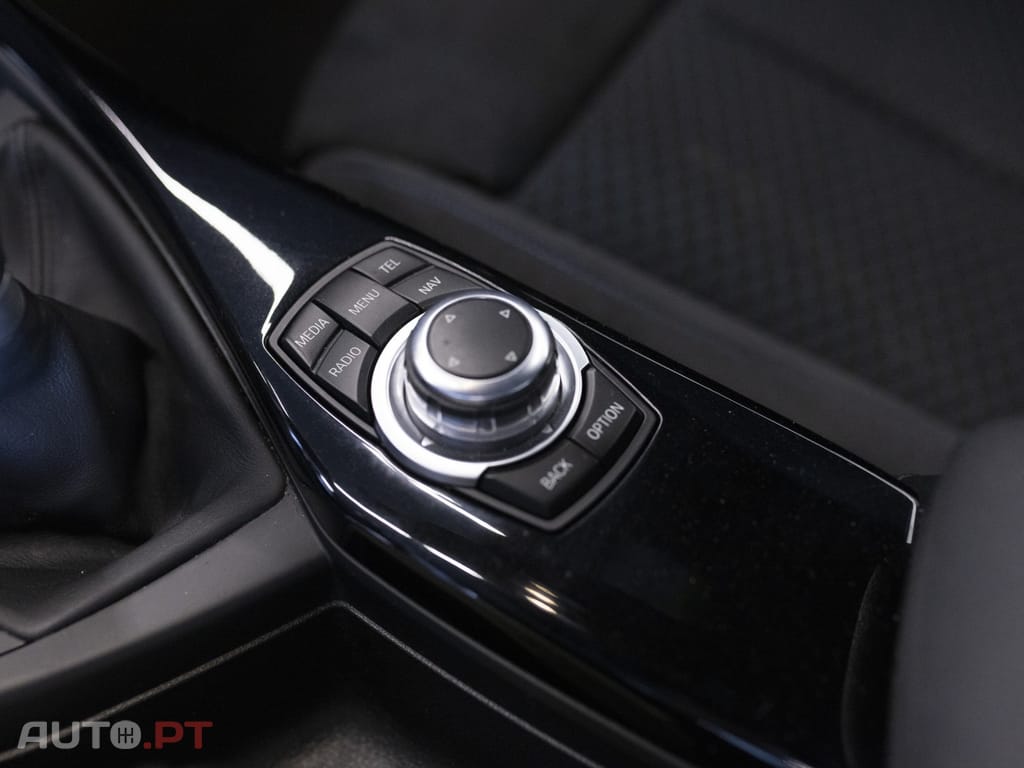 BMW 218 i Coupe Pack M