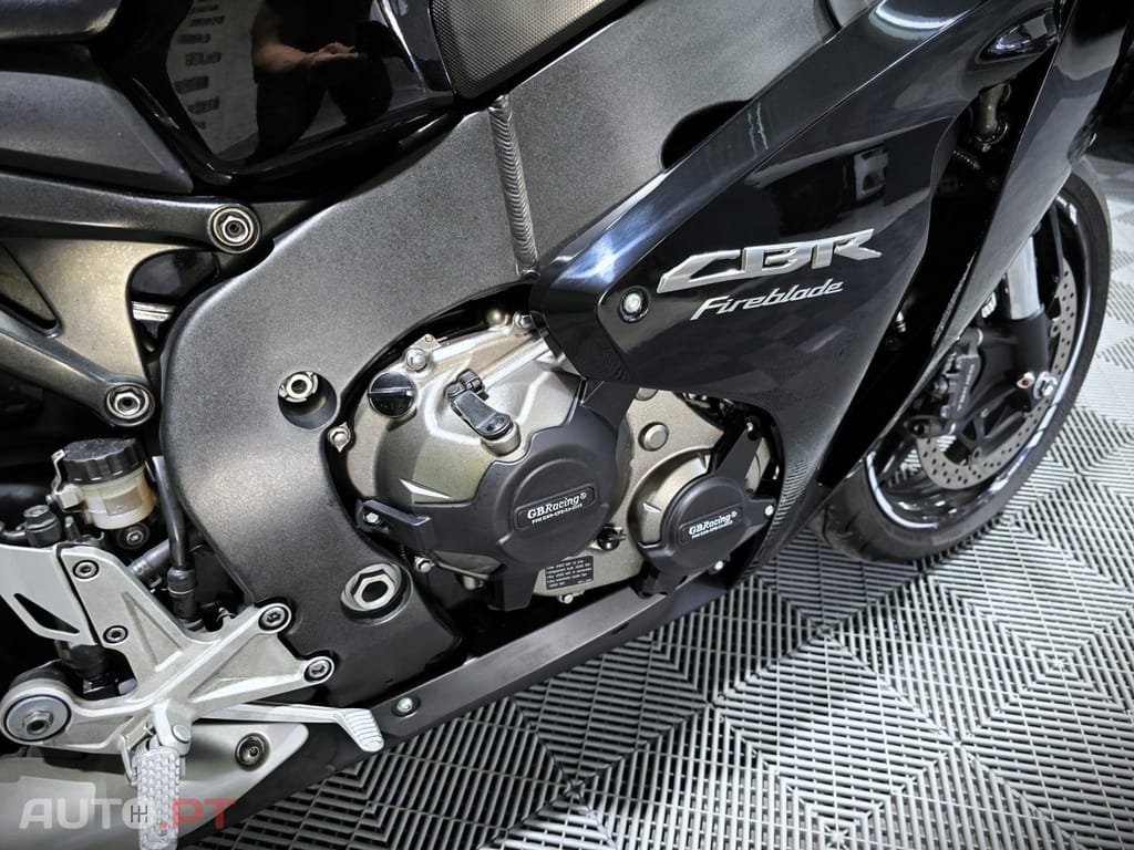 Honda CBR 1000 RR Fireblade
