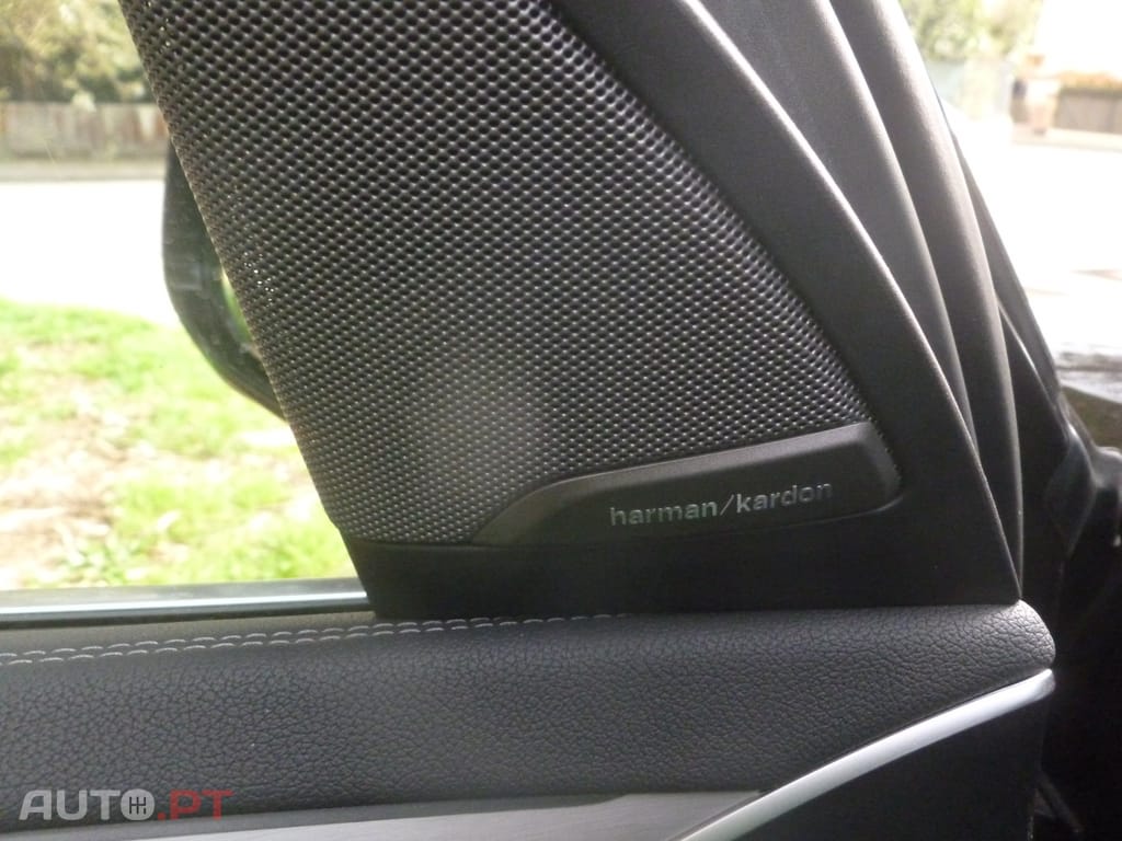 BMW iX3 74 kWh Impressive