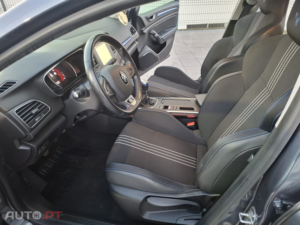 Renault Mégane Sport Tourer 1.5 Blue dCi GT Line