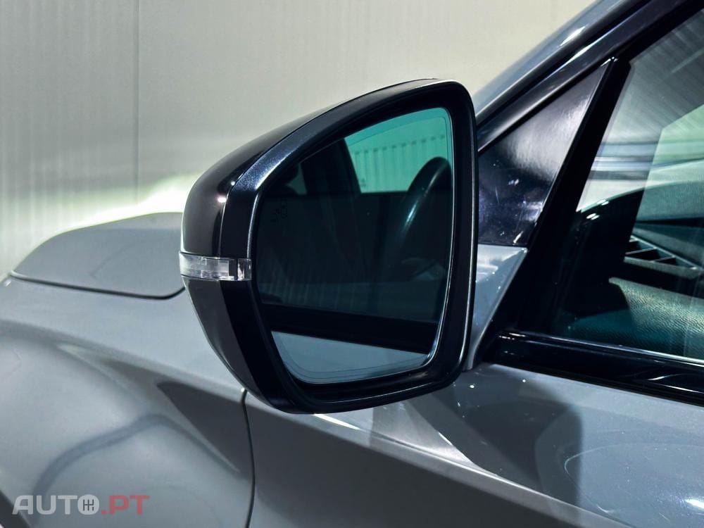 DS DS7 Crossback E-Tense Performance Line EAT8