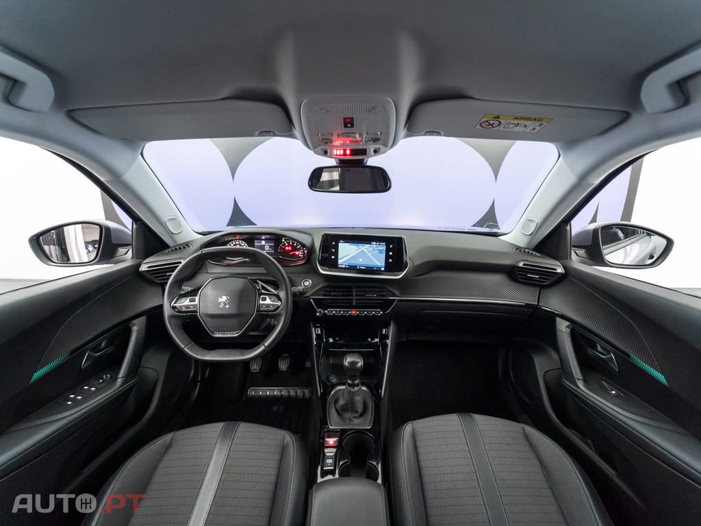 Peugeot 2008 1.5 BlueHDi Allure