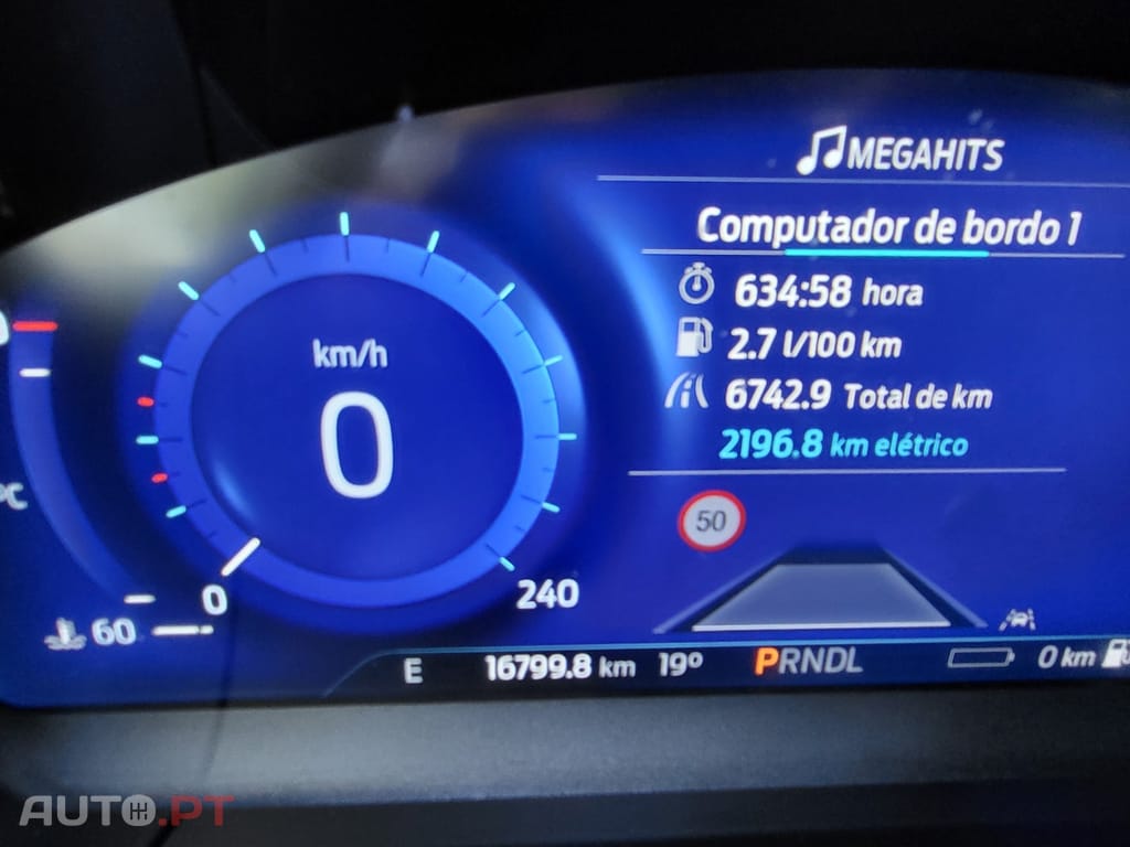 Ford Kuga 2.5 PHEV ST-Line X