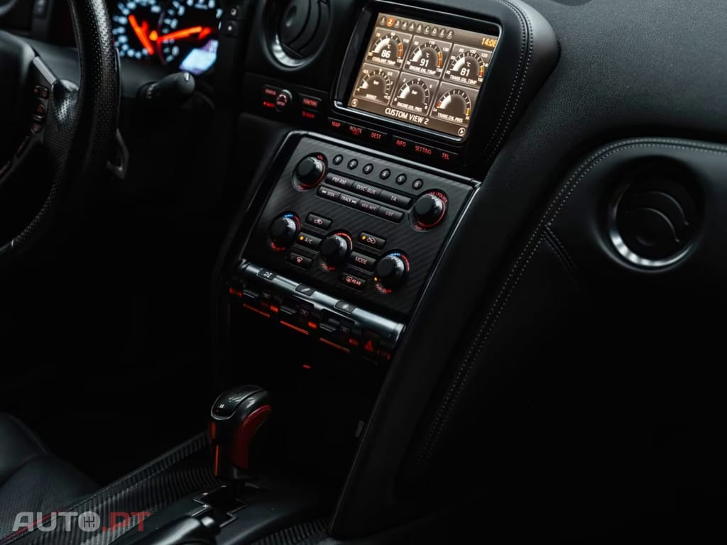 Nissan GT-R Black Edition