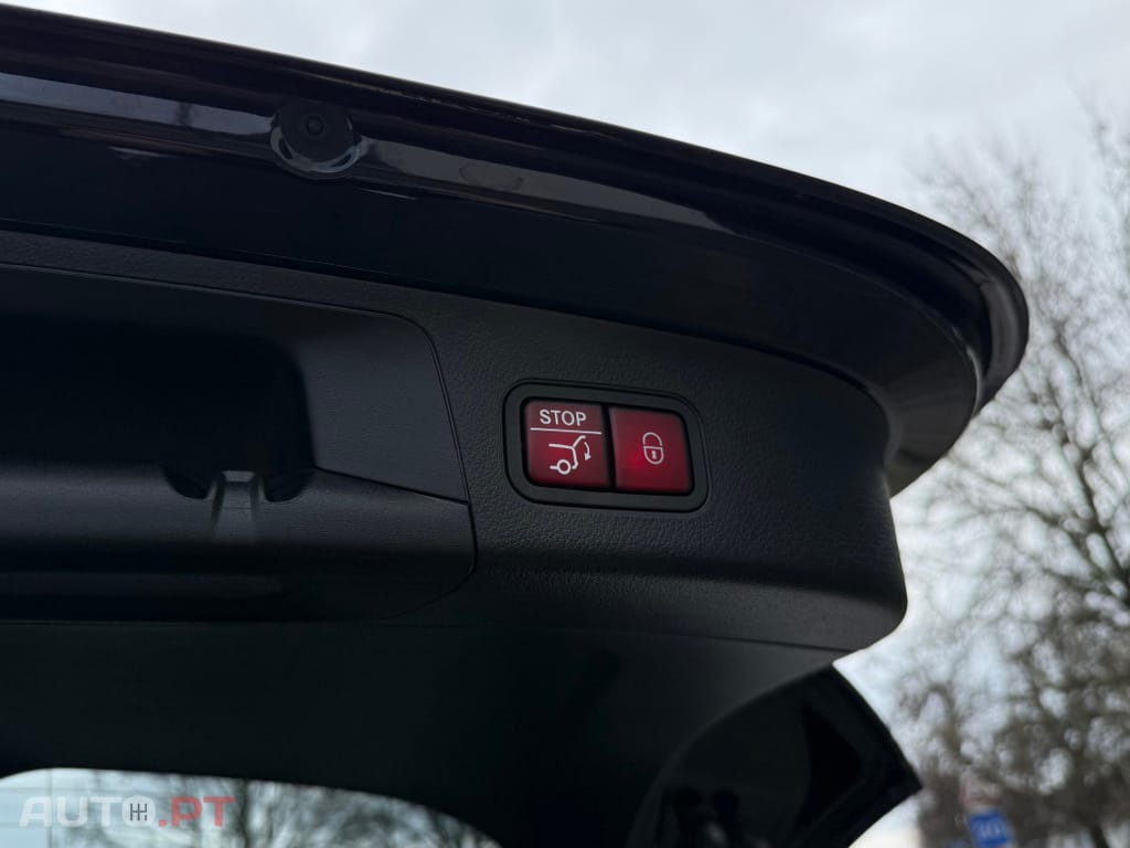 Mercedes-Benz GLA 180 d AMG Line