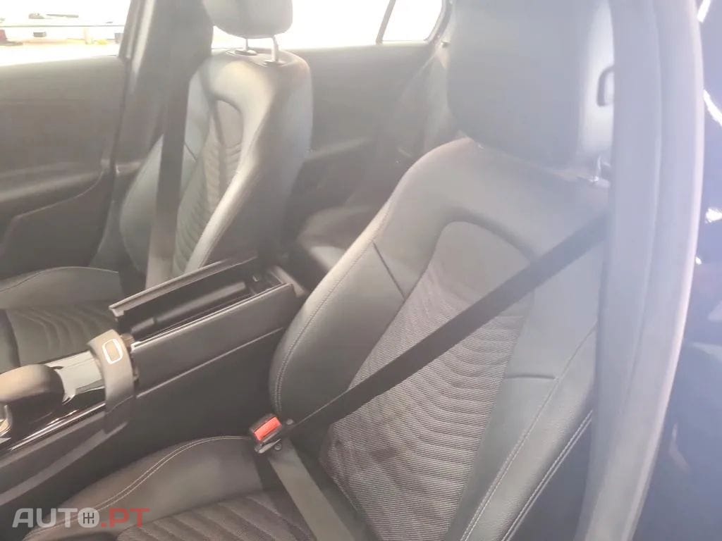 Mercedes-Benz A 250 e Style Plus