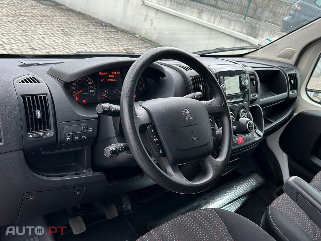 Peugeot Boxer 2.2 BlueHDi 333 L2 CD