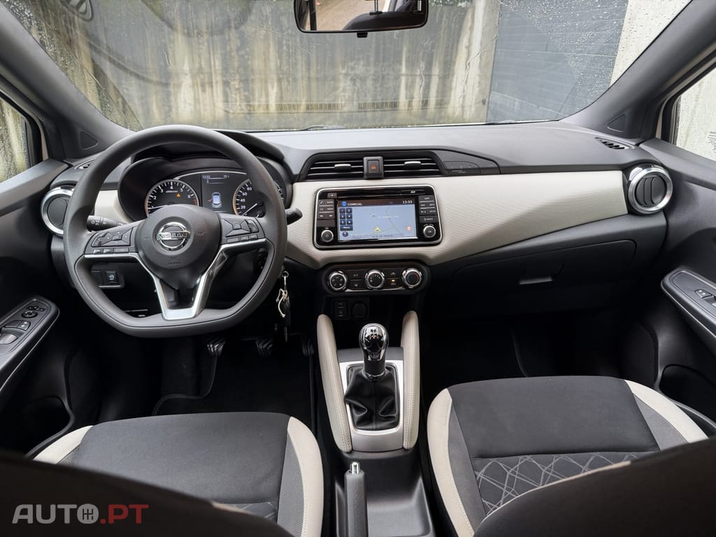 Nissan Micra 0.9 IG-T Tekna Silver Feel S/S