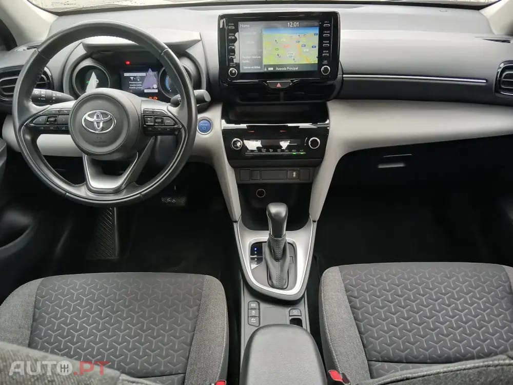 Toyota Yaris Cross 1.5 HDF Comfort Plus