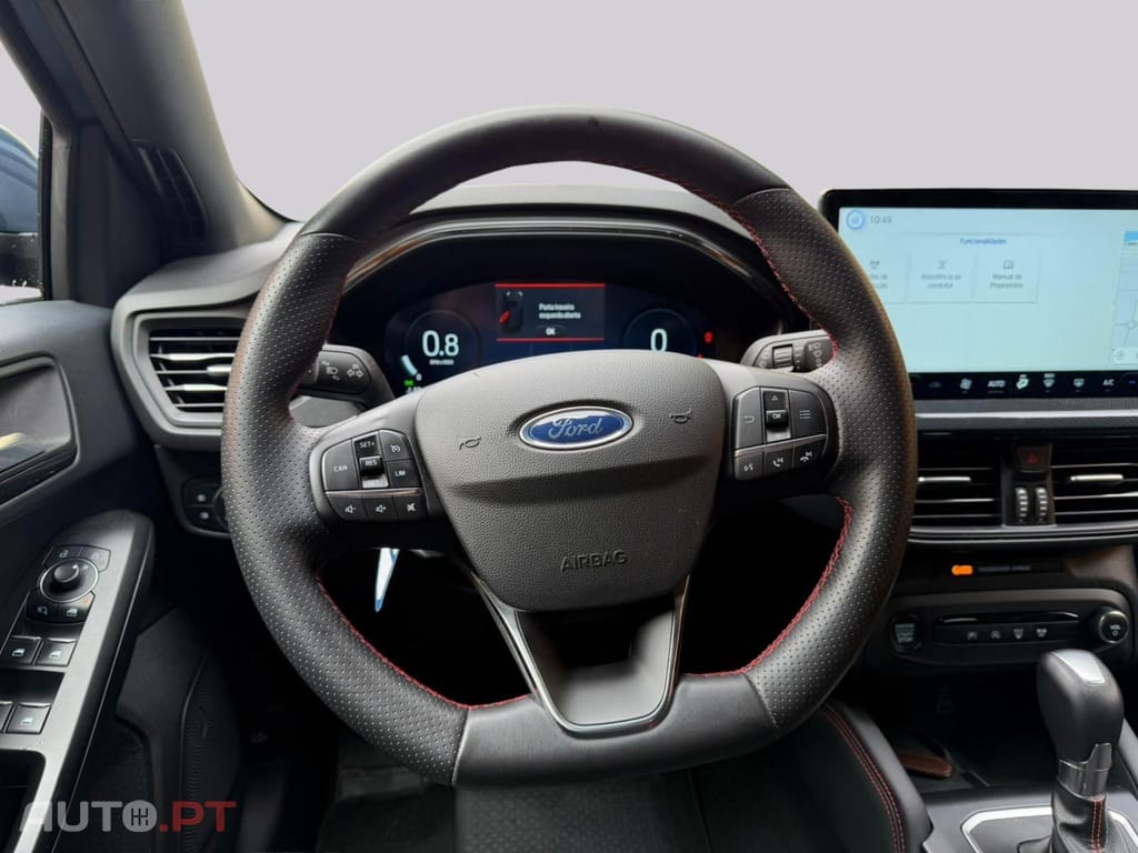 Ford Focus STLINE Hybrid
