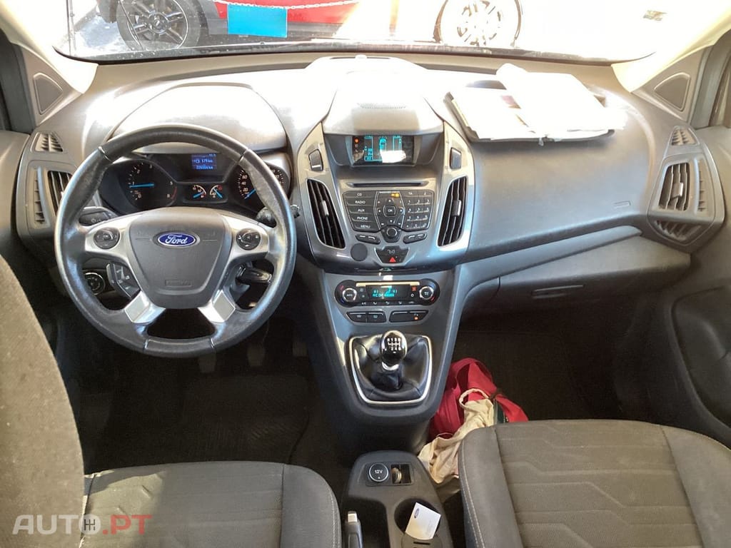 Ford Tourneo Grand 1.6 TDCi Titanium