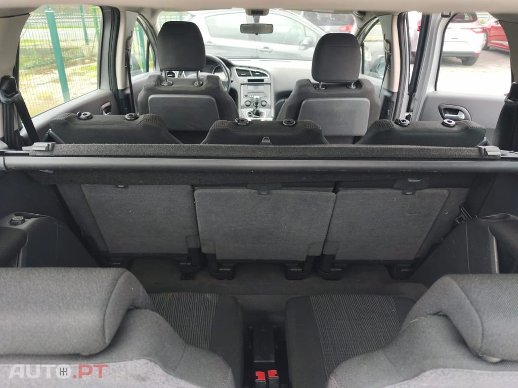 Peugeot 5008 1.6 HDi Allure