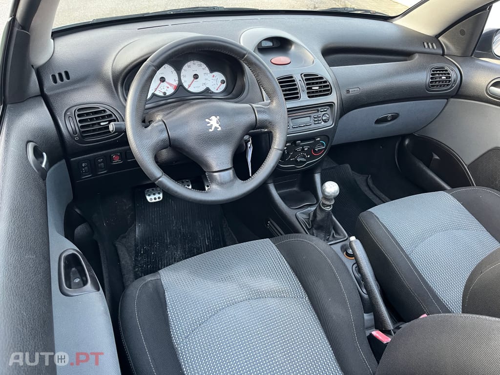 Peugeot 206 CC 1.6