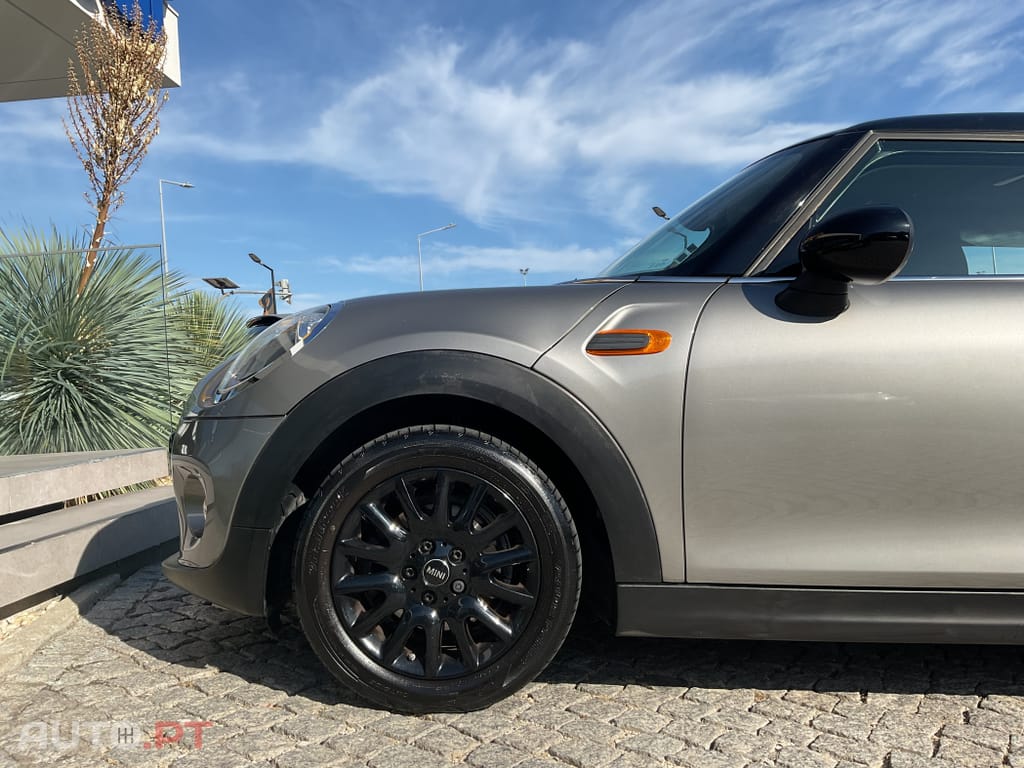 MINI Cooper Cooper