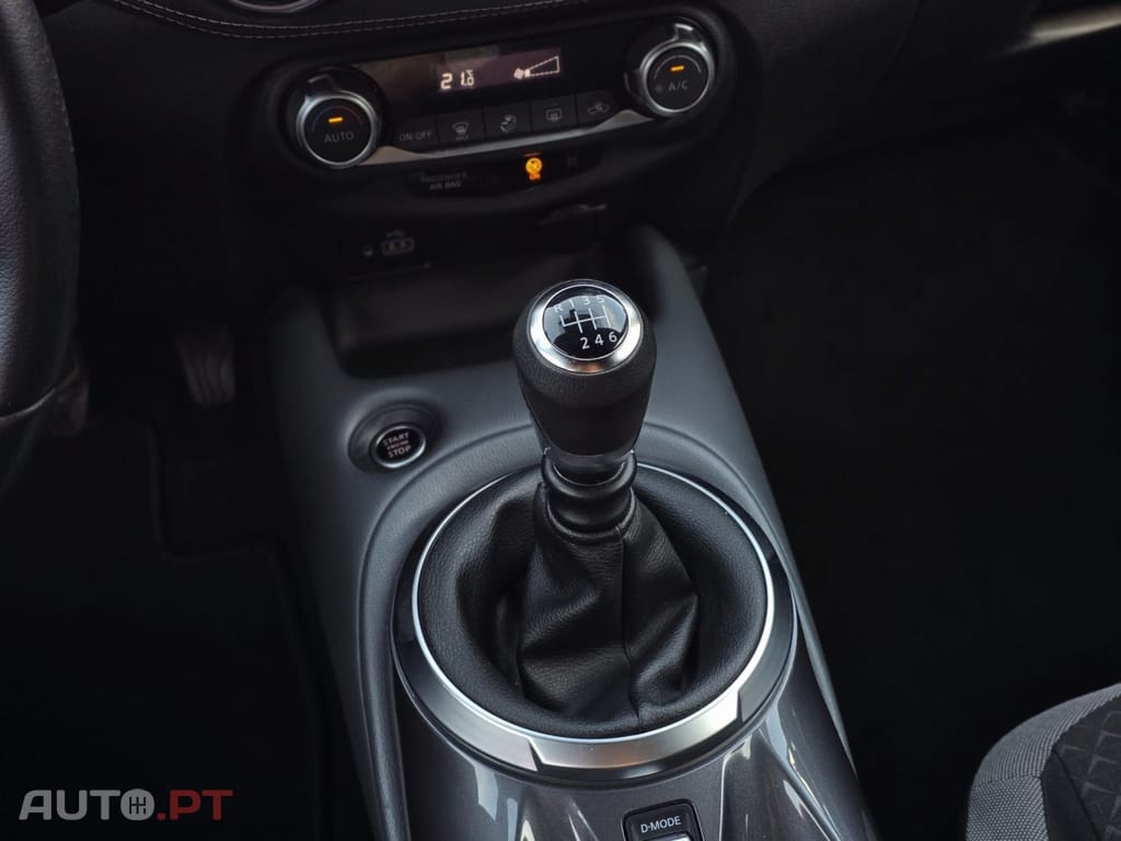 Nissan Juke 1.0 DIG-T N-Connecta