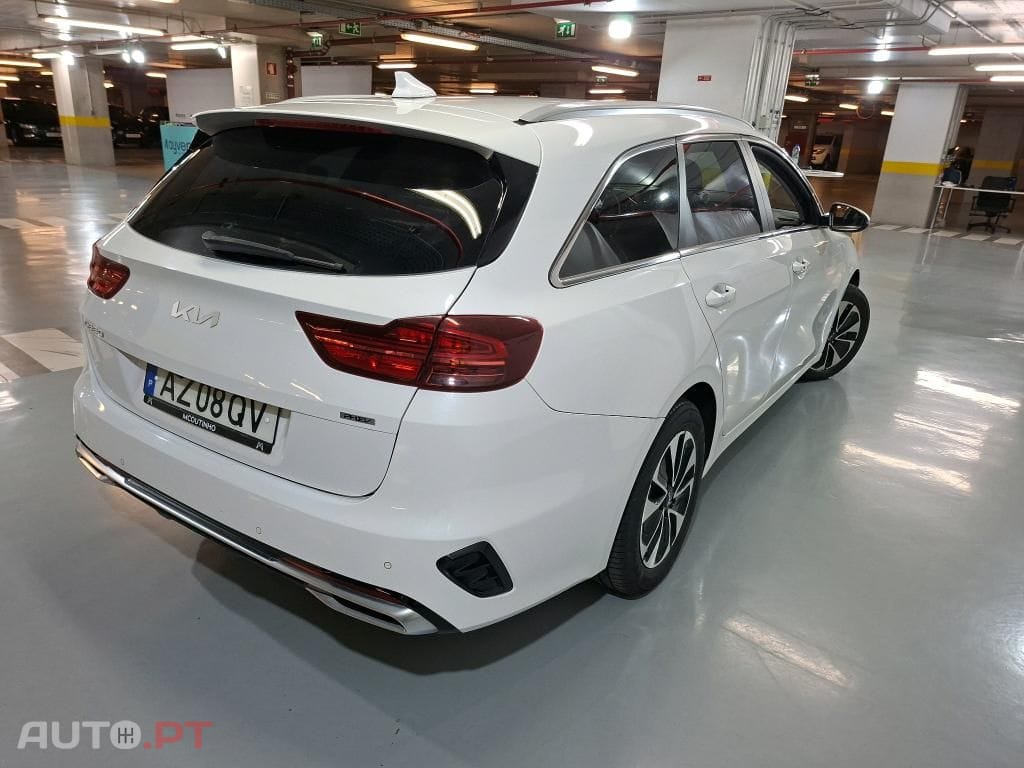 Kia Ceed 1.6 GDi PHEV Drive 6DCT