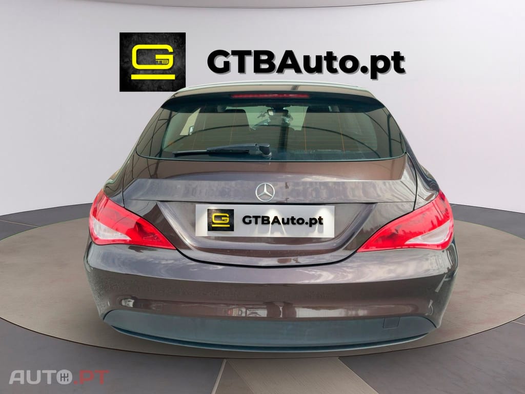 Mercedes-Benz CLA 180 d Shooting Brake