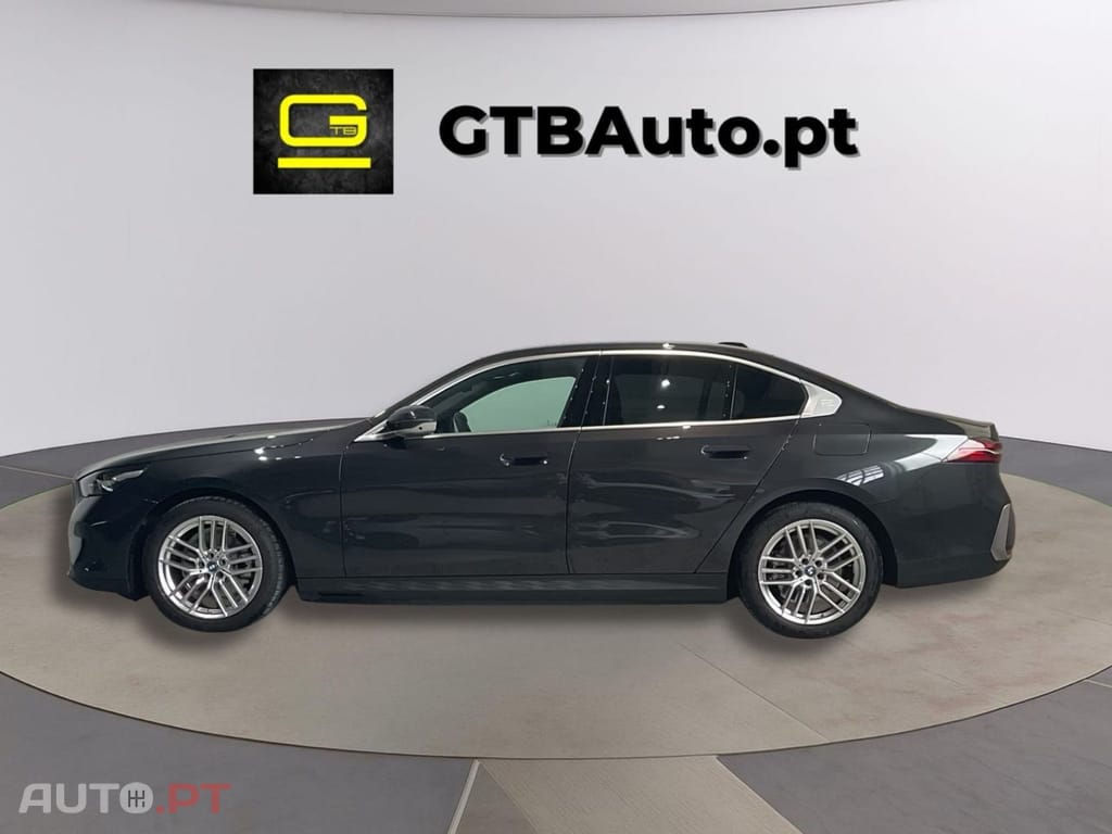BMW 530 I.V.A DEDUTIVEL e