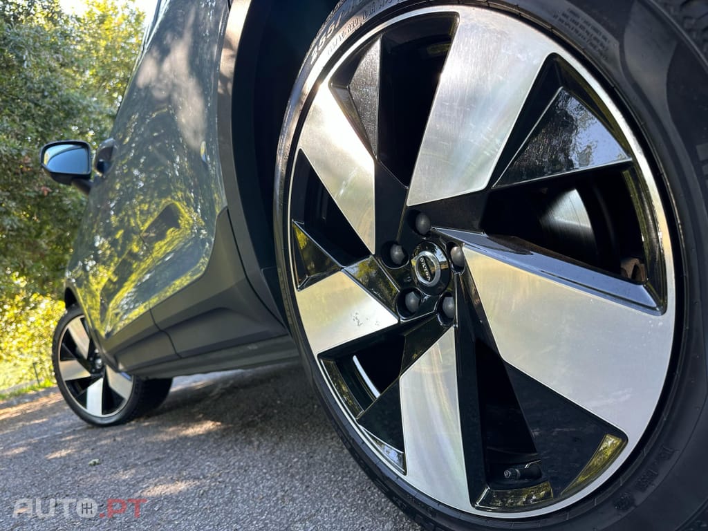 Volvo XC40 Recharge Plus