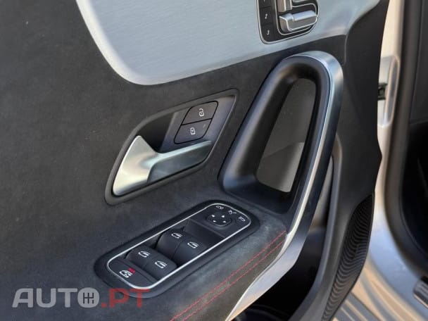 Mercedes-Benz CLA 250 e Shooting Brake AMG Line