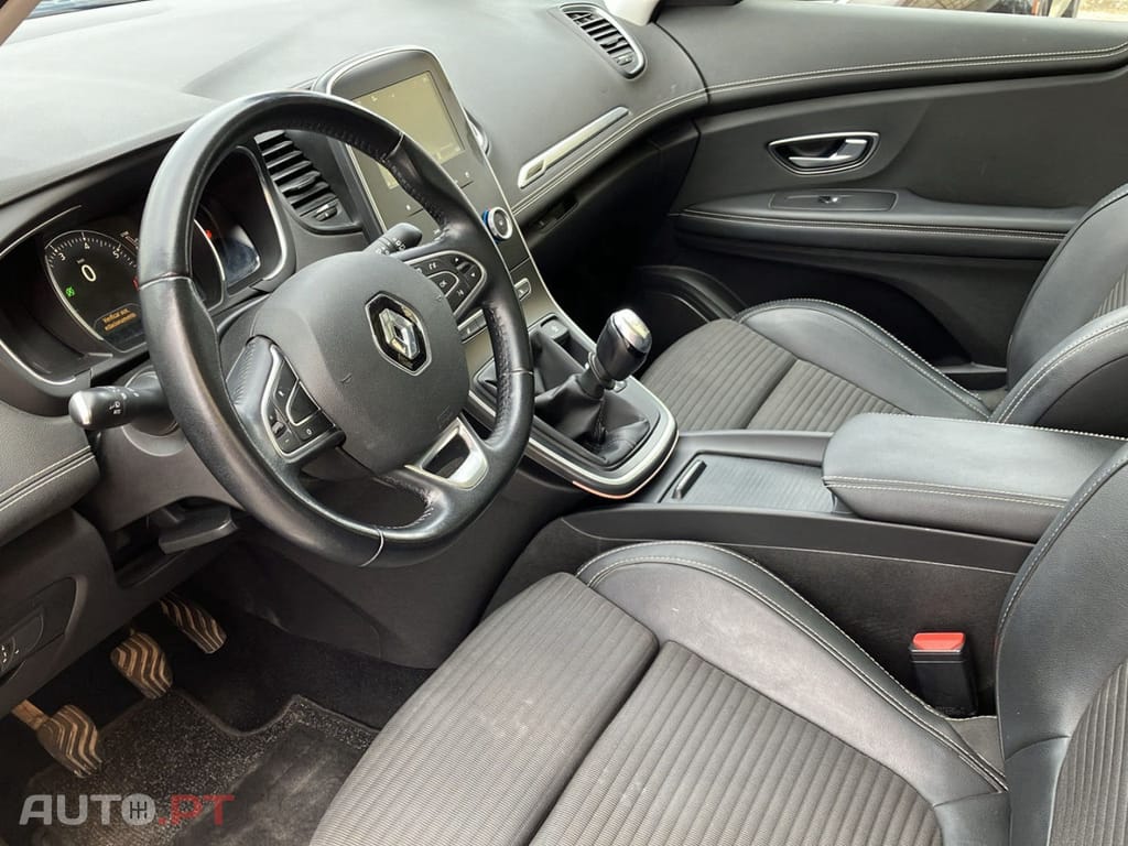 Renault Scénic 1.2 TCE Sport SS