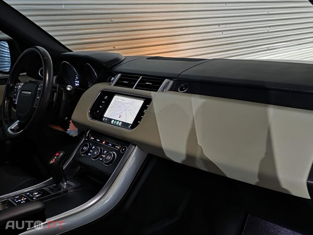 Land Rover Range Rover Sport 4.4 SDV8 HSE