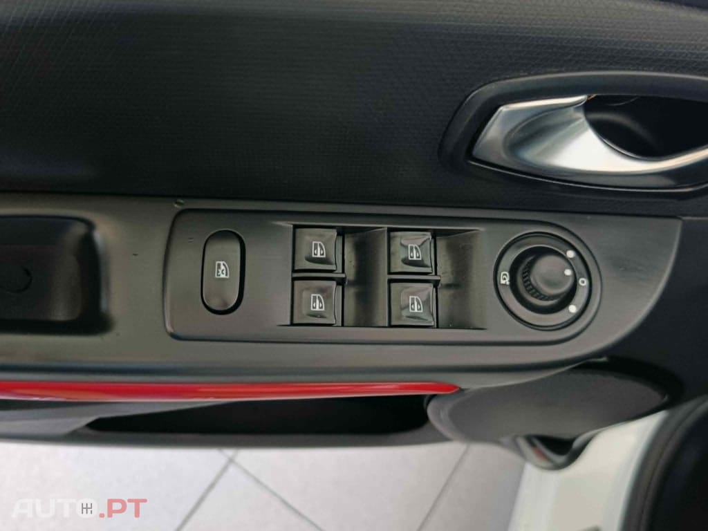 Renault Clio 0.9 tce GT LINE