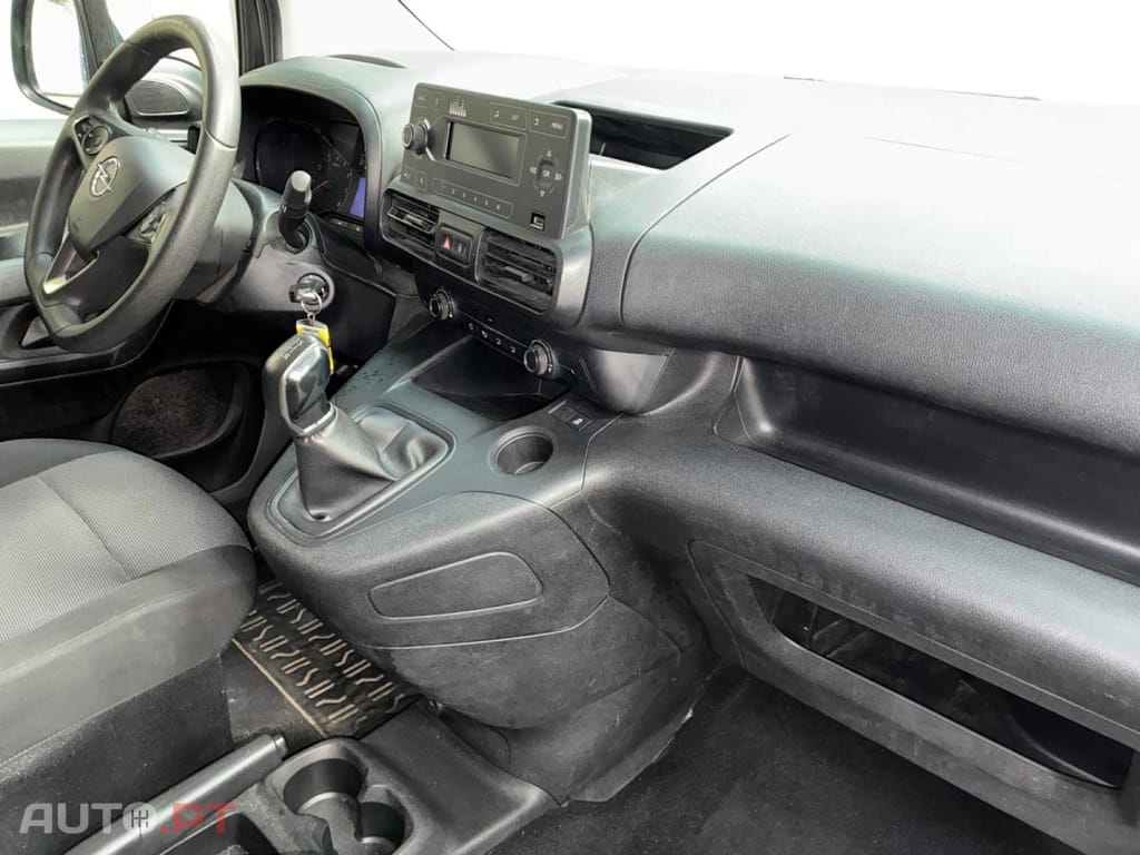 Opel Combo 1.5 L1H1 Standard Pack Clim