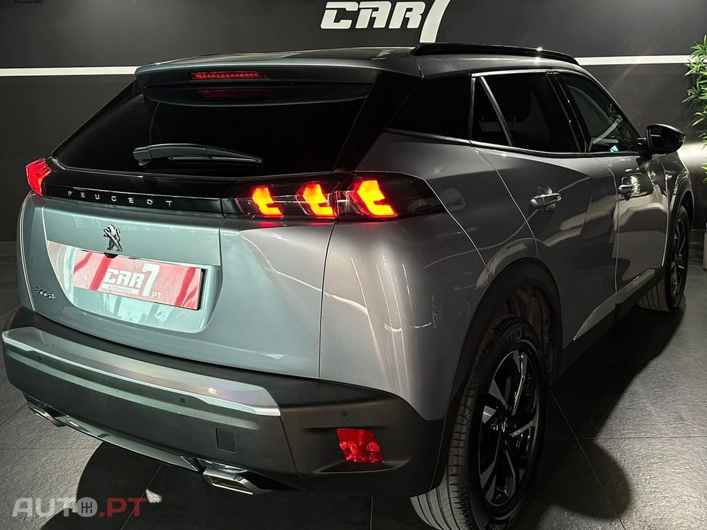 Peugeot 2008 1.2 PureTech Allure Pack