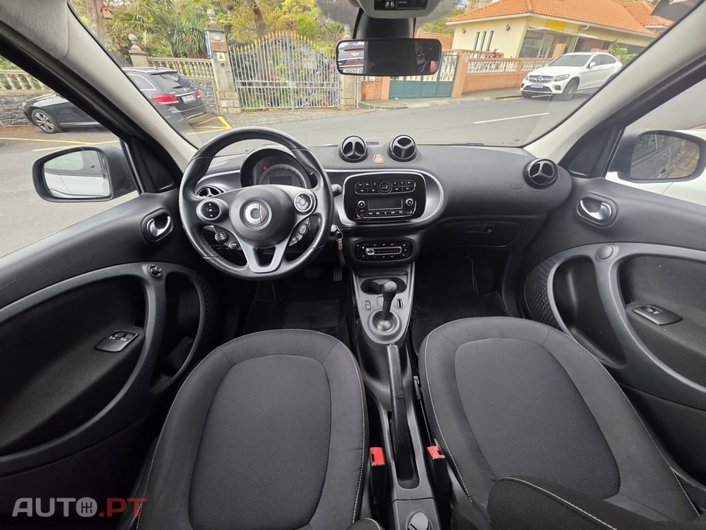 Smart ForFour 0.9 Passion 90 Aut.