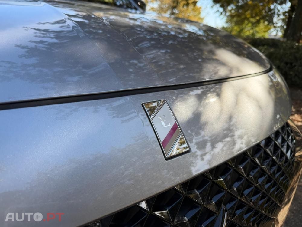 DS DS7 Crossback E-Tense Performance Line EAT8