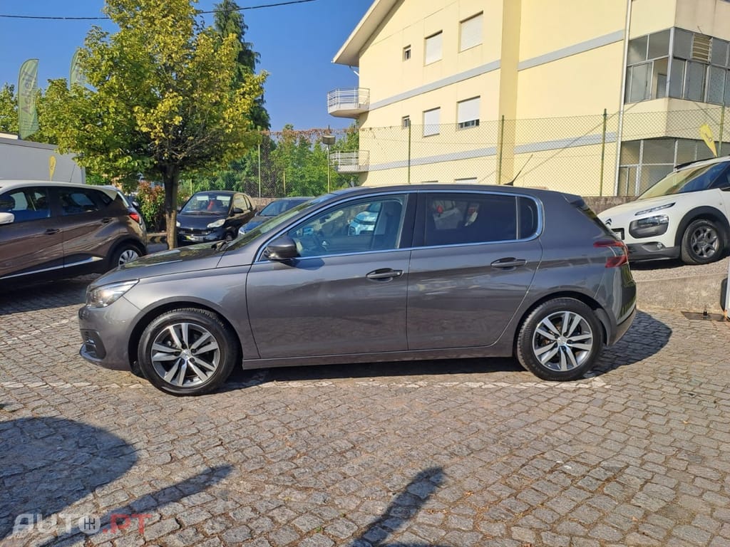 Peugeot 308 PureTech 110 Stop & Start Allure