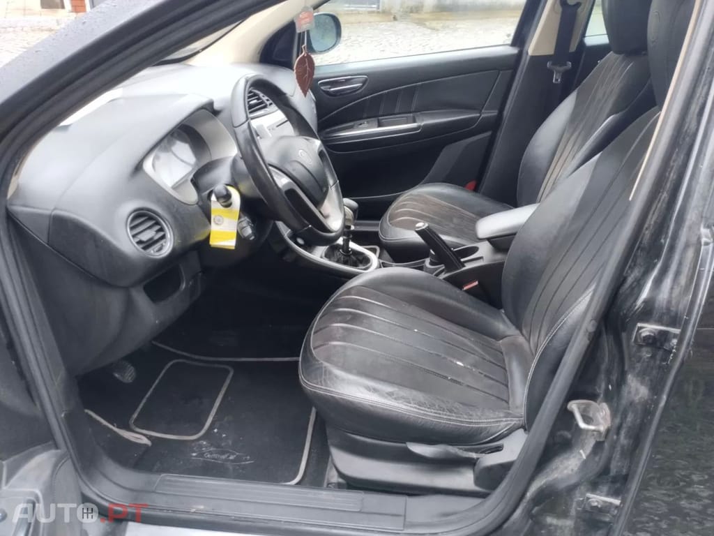 Lancia Delta 1.6 M-Jet Oro