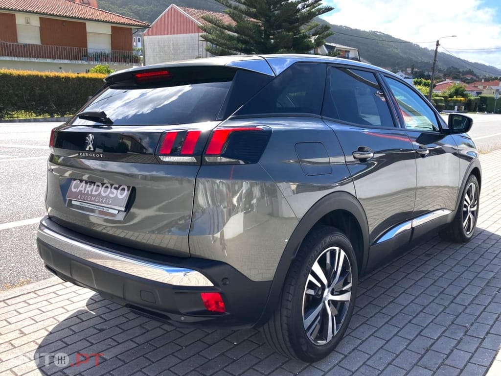 Peugeot 3008 1.2 PureTech Allure EAT6