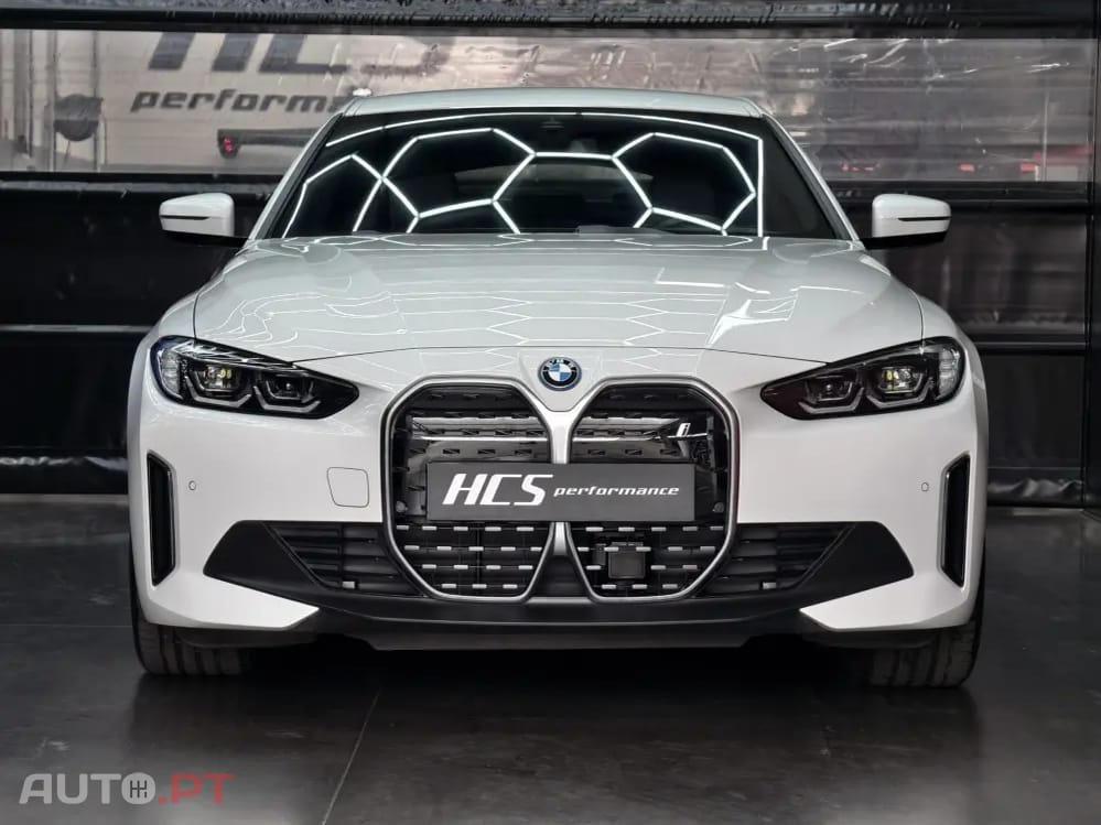 BMW i4 eDrive40