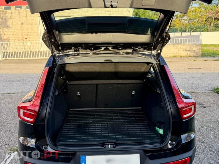 Volvo XC40 1.5 T4 PHEV Essential