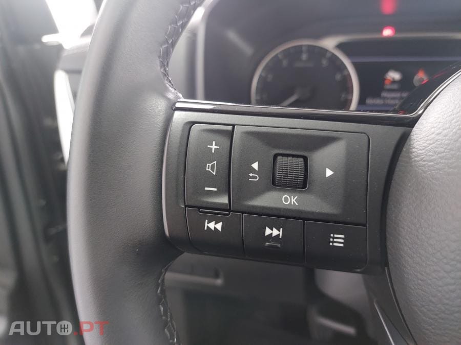 Nissan Qashqai 1.3 DIG-T N-Connecta 