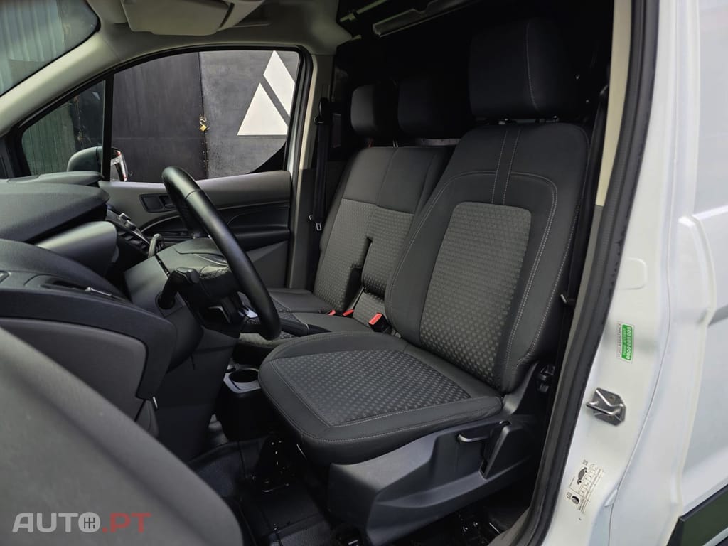 Ford Transit Connect Connect 1.5 TDCi 200 L1 Ambiente