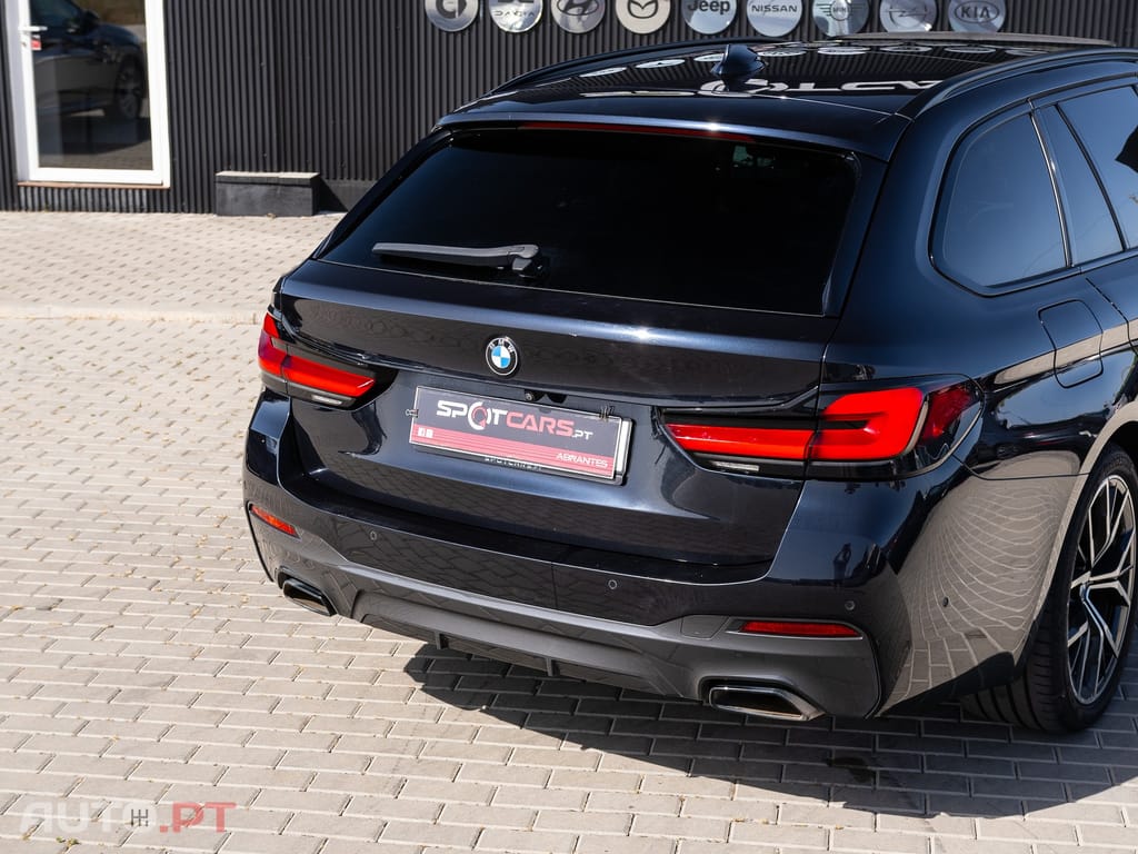 BMW 520 d Pack Desportivo M Auto