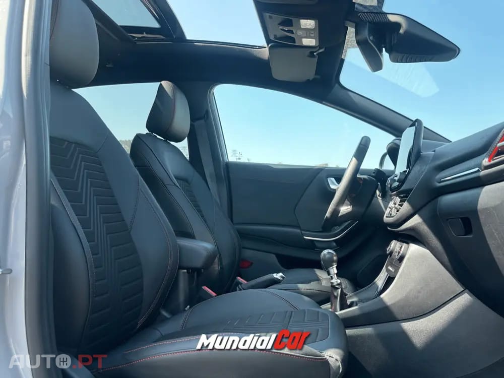 Ford Puma 1.0 EcoBoost Hybrid ST-LINE X