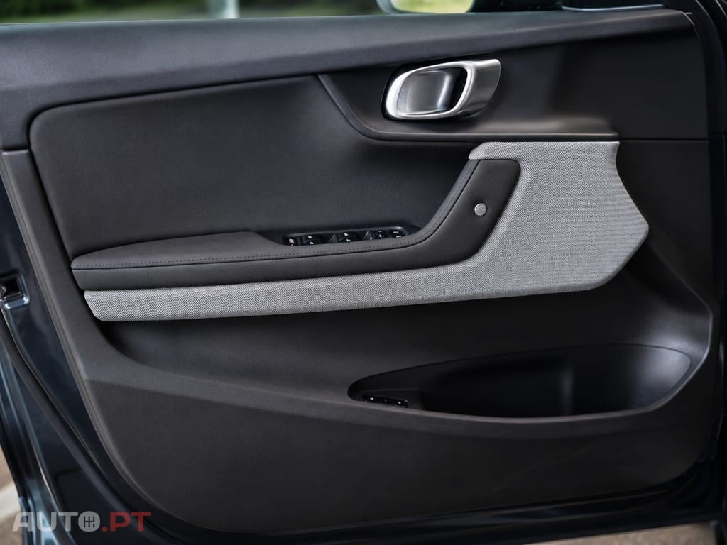 Polestar 2 Long Range 78 kWh AWD