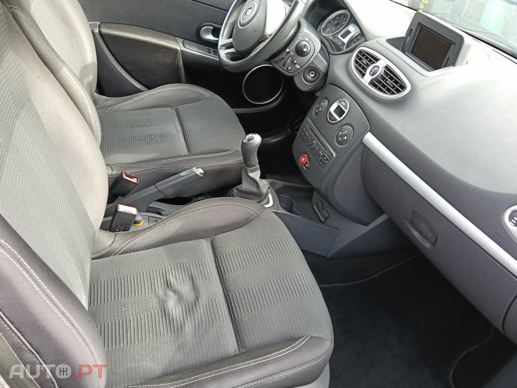Renault Clio 1.2 TCE Dynamique S